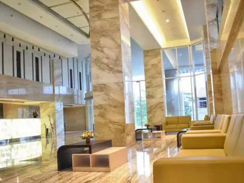 Grand Metro Hotel Tasikmalaya - Photo 2