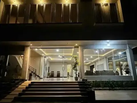 Grands Orchid Hotel - Photo 1