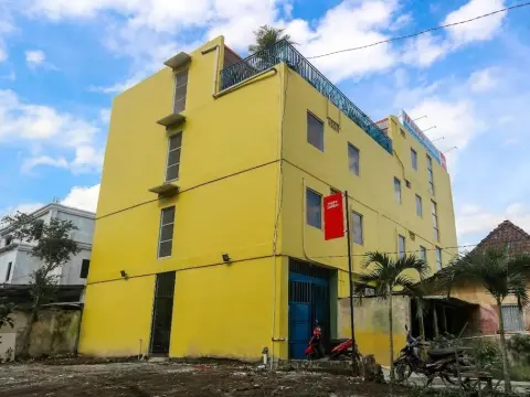 Happy Syariah Hotel - Photo 1