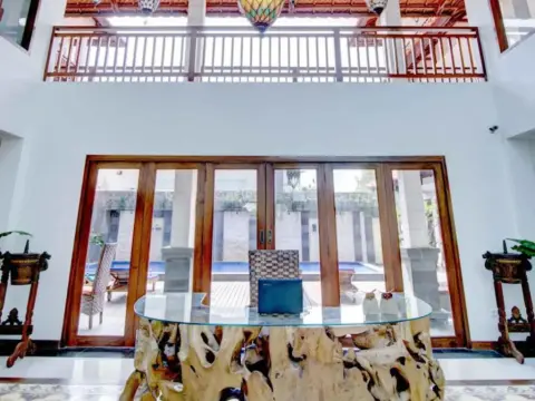 Hastinapura Residence - Photo 2