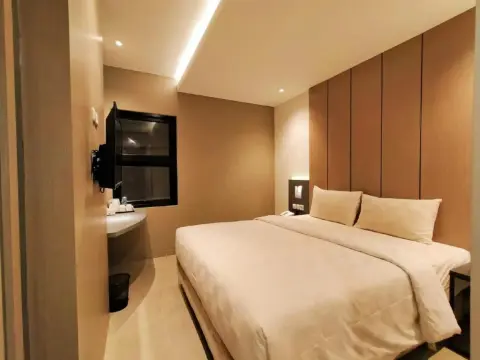 Hayo Hotel Palembang - Photo 3