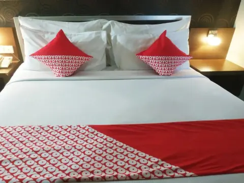 Hero Hotel Ambon - Photo 3