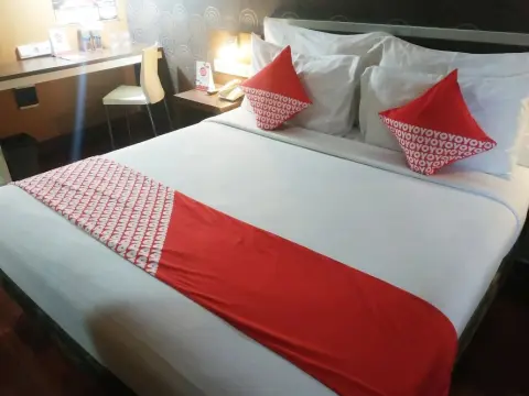 Hero Hotel Ambon - Photo 4