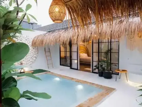 Hola Villa Jogja with Privatepool - Photo 1