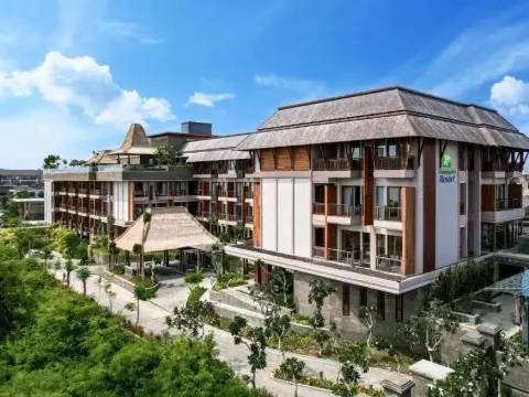 Holiday Inn Resort Bali Canggu by IHG - фото 1