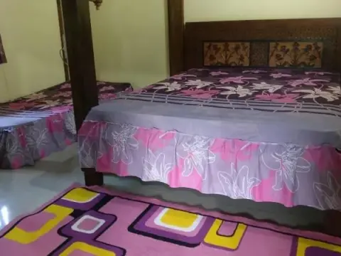 Homestay Mbah Mul by ZUZU - Photo 4