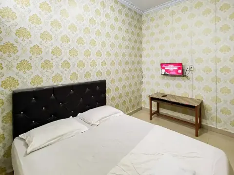 Homestay Rand's Kopi Pandan Syariah Mitra RedDoorz - Photo 1