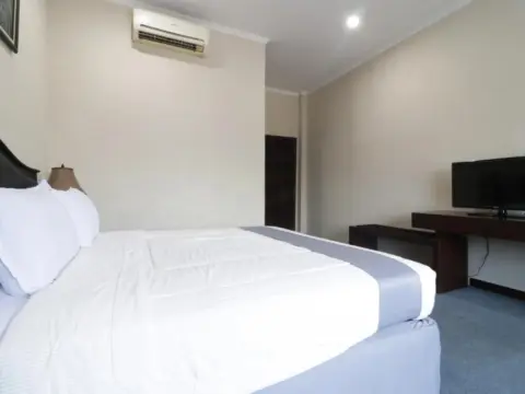 Hotel Antariksa - Photo 4