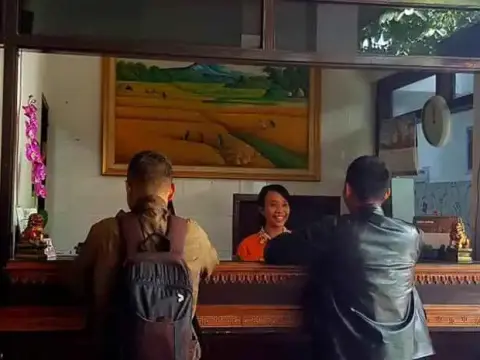 Hotel Bismo - Photo 4