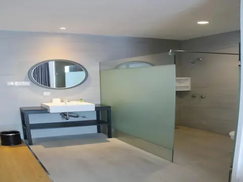 Hotel Buana Lestari - Photo 2