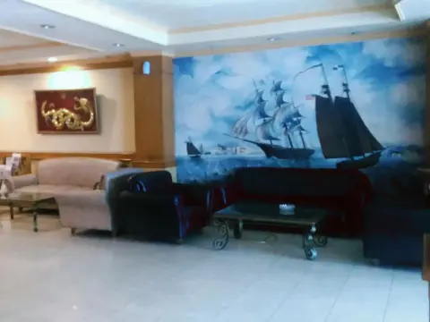 Hotel Buana Lestari - Photo 1