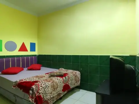 Hotel Ellysta - Photo 3