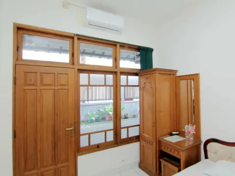Hotel Fevytra Syariah - Photo 4