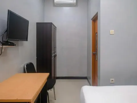Hotel O Al Abror Homestay - Photo 4