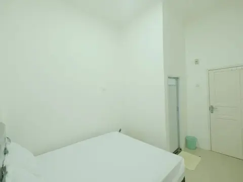 Hotel O Penginapan Permata Hijau Syariah Near Bukit Teletubbies - Photo 4