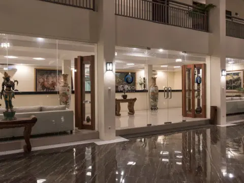 Hotel Ombak Paradise - Photo 1