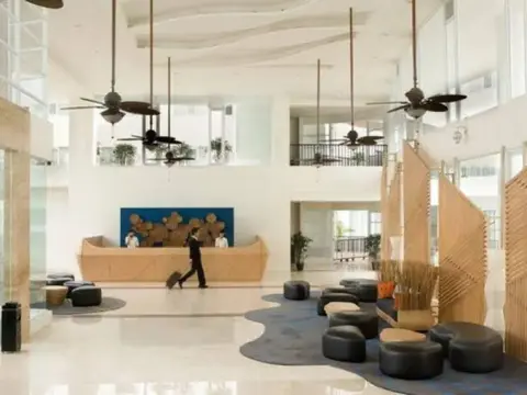 Hotel Santika Bangka - Photo 2