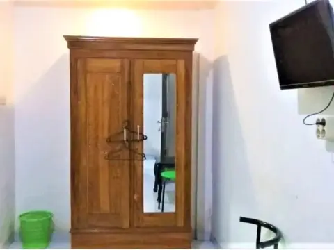 Inn Losmen Buwono City - Photo 2