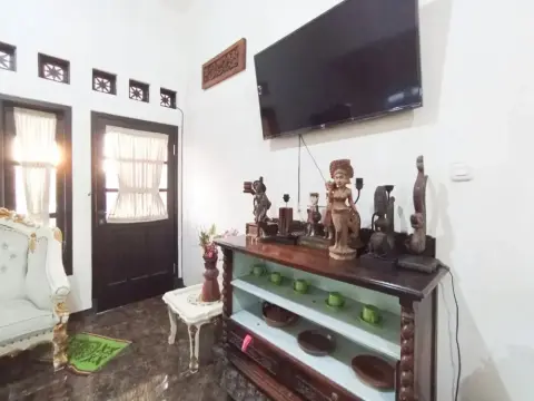Intayu Homestay RedPartner - фото 3