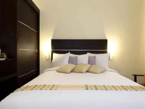 iShine Hotel - Photo 3