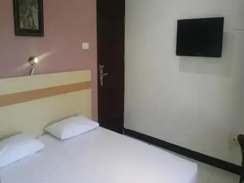 Jaya Homestay Makassar - Photo 2