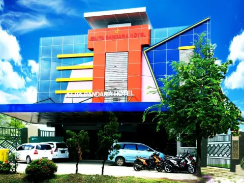 Jelita Bandara Hotel Airport - Photo 1