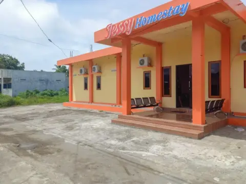 Jessy Homestay Lolak - Photo 1