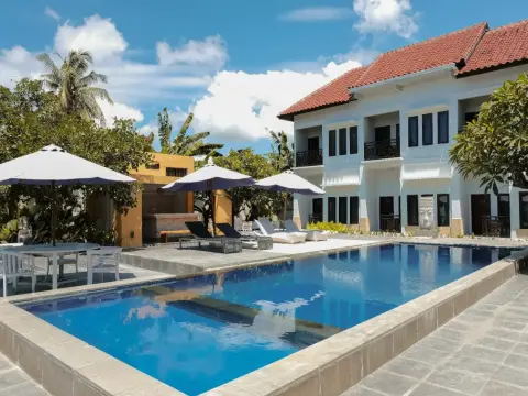 JM Hotel Kuta Lombok - Photo 4