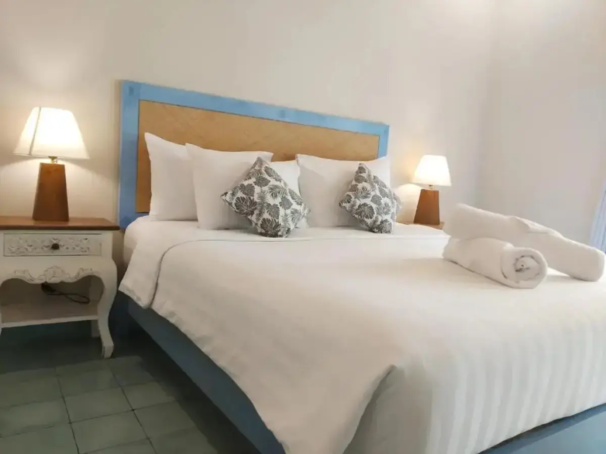 Jukung Dua Guest House