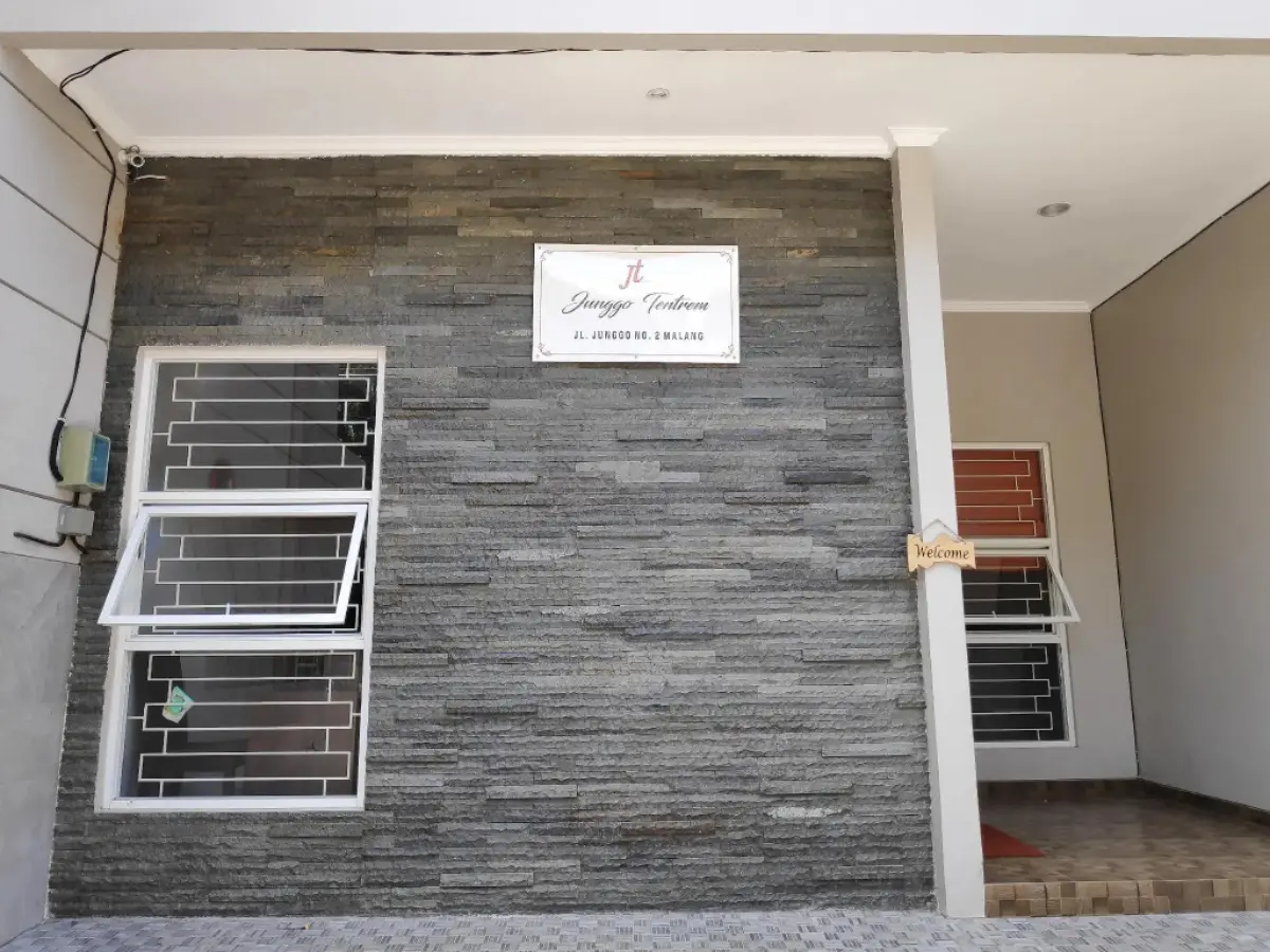 Junggo Tentrem Guest House