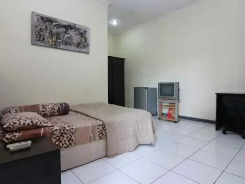 Kemang Place near Lippo Mall Kemang Mitra RedDoorz - Photo 3