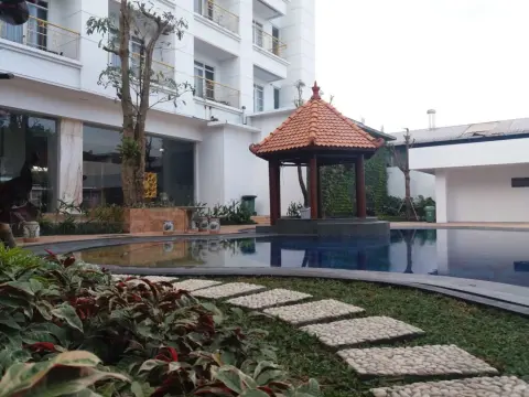 KJ Hotel Yogyakarta - фото 1