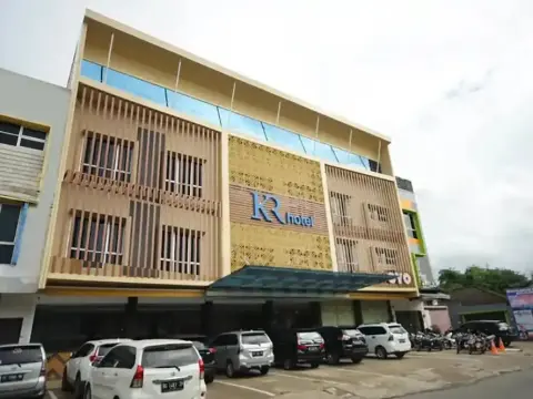 KR Hotel - Photo 1