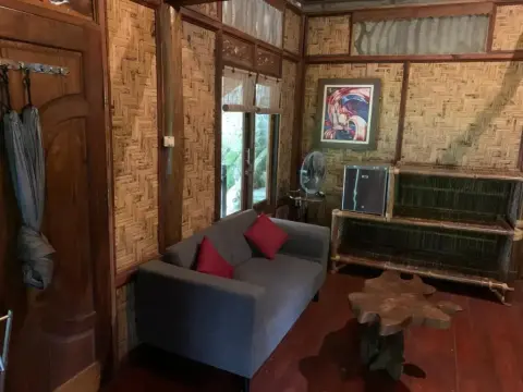 Kupu Kupu Garden Guest House & Cafe - Foto 2