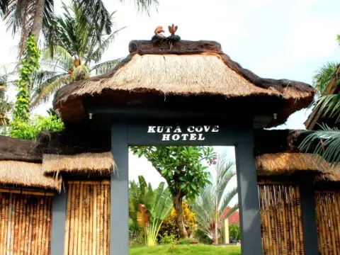 Kuta Cove Hotel - Photo 1