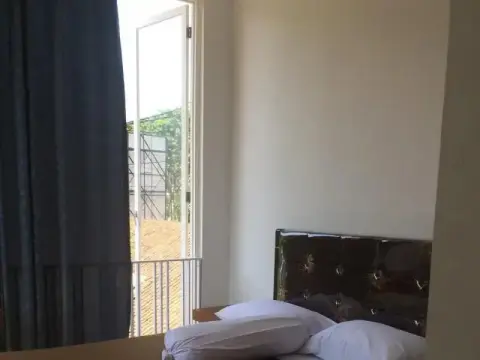 Kuta Three Hotel - Photo 2