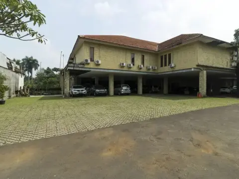 Kyriad Bukit Gumati Bogor - Photo 1
