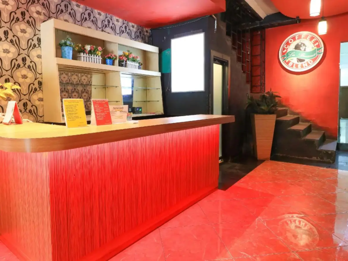 Labuana Homestay and Cafe Garden Makassar