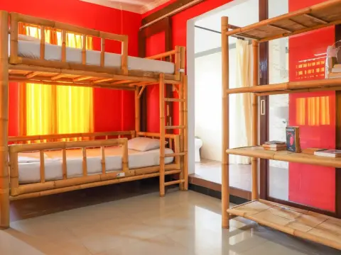 Lagas Hostel - Photo 2