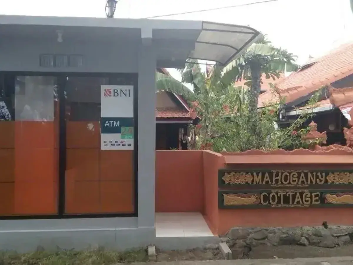 Little Bali Restaurant - Mahogany Cottage