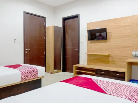 LN9 Bandung Guest House by OYO - Photo 4