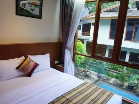 Lotus Art & Garden Hotel - Photo 2