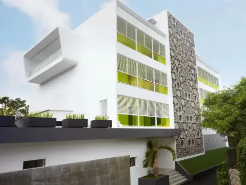 Luna2 Seminyak Bali - Photo 1