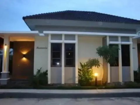Luxio Hotel Sorong - Photo 1