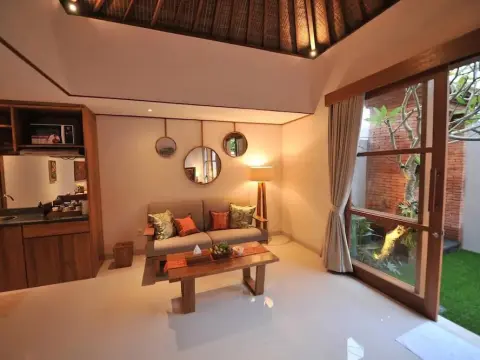 Maitri Villa - Photo 4