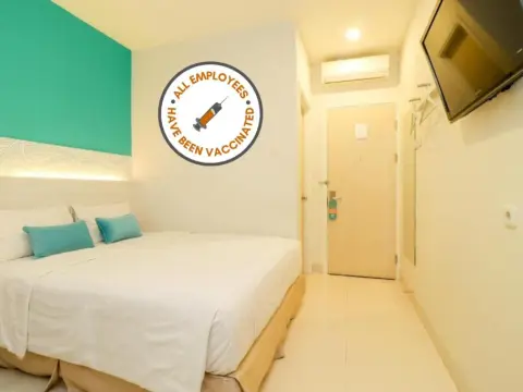 Makassar Beach Inn - Photo 2