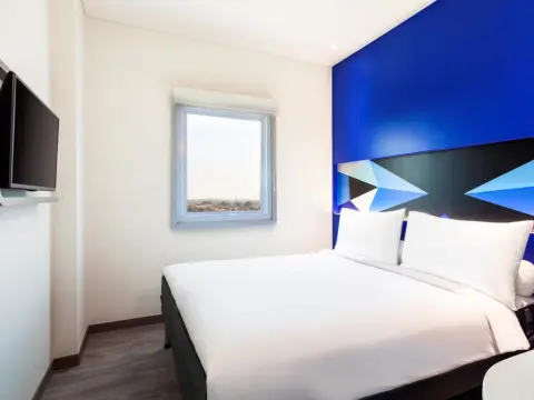 MD7 Hotel Cirebon - Photo 4