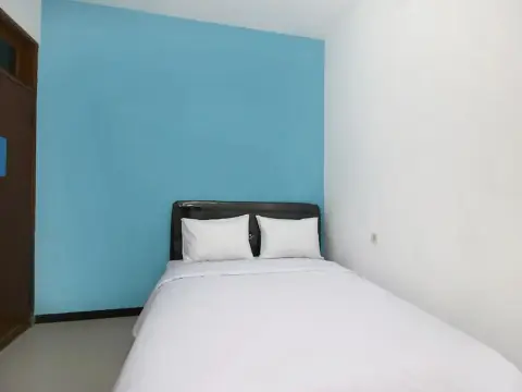 Medokan House Syariah Surabaya - Photo 4