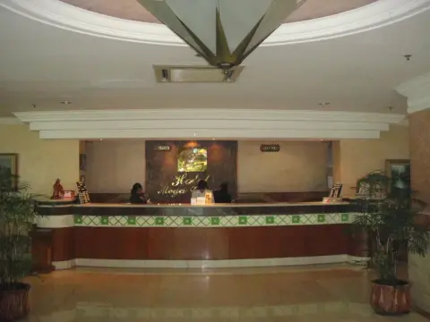 Mega Cikini Hotel - Photo 2