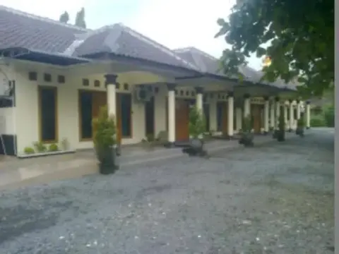 Milik Kita Magelang Hotel - Photo 3